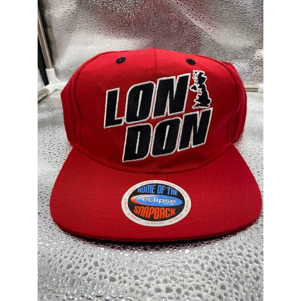 Eclipse London Snapback Mens‎ OSFM Red Embroidered Flat Brim Hat UK Map Graphic